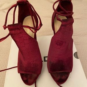 Aldo heels burgundy
